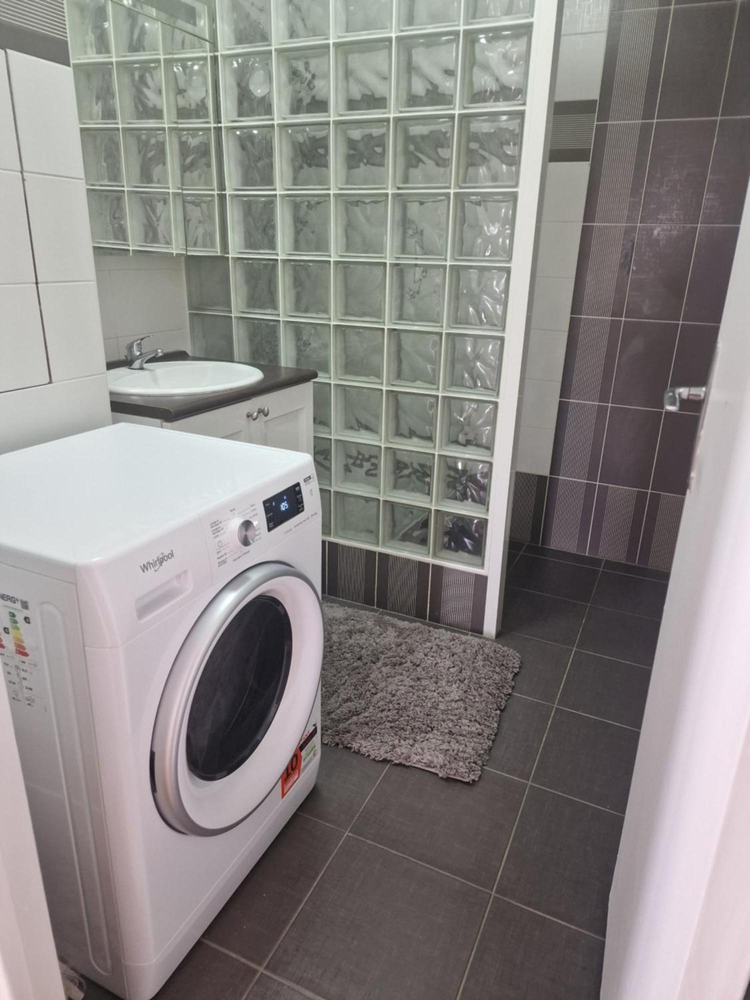 Une Chambre Dans Un Appartement - Luxary Calm Saint-Gratien  Exterior photo